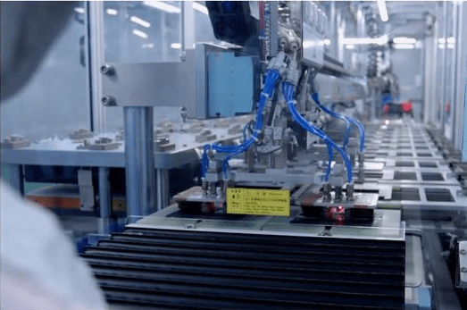 囤礦上癮？鋰礦巨頭贛鋒鋰業融資48.54億計劃再買礦