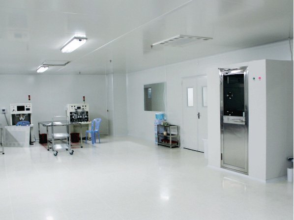光學(xué)微電子廠房凈化工程、無塵車間工程設(shè)計中的優(yōu)缺點(diǎn)及原理